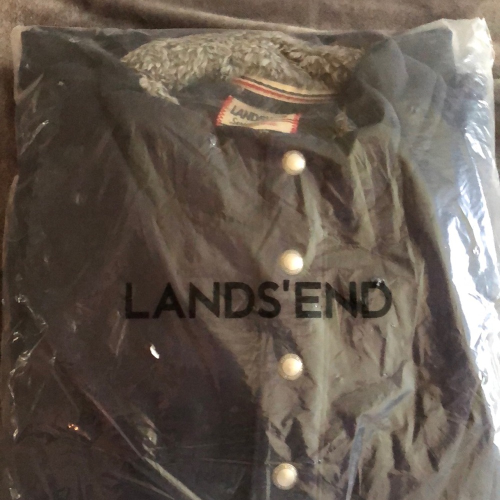 Men’s sweatshirt perfect for fall!
